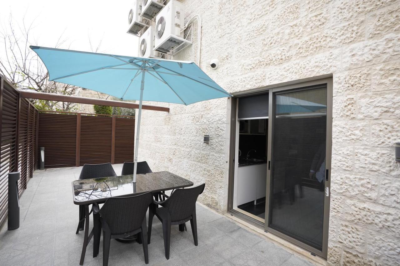 Naylover Hotel Suites Amman Exterior photo